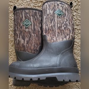 Muck Chore Boots, 7 mens